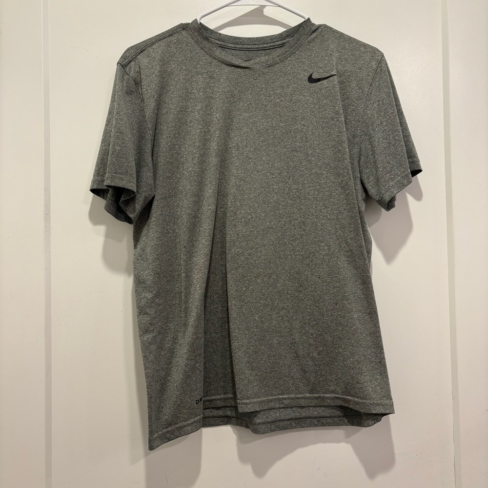 Nike Dri-FIT Mens Medium Gray Heather Short‎ Sleeve Athletic Training T-Shirt